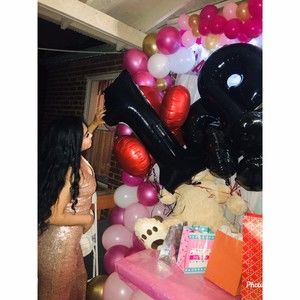 Meet your Posher, Nicole